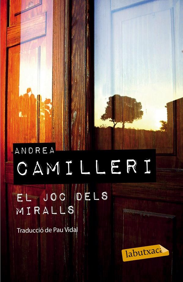 EL JOC DELS MIRALLS | 9788499309293 | ANDREA CAMILLERI | Llibreria La Font de Mimir - Llibreria online Barcelona - Comprar llibres català i castellà