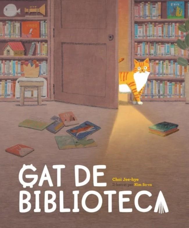 GAT DE BIBLIOTECA | 9788448872793 | CHOI, JI-HYE | Llibreria La Font de Mimir - Llibreria online Barcelona - Comprar llibres català i castellà