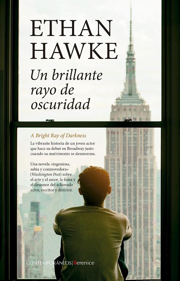 UN BRILLANTE RAYO DE OSCURIDAD | 9788411315869 | ETHAN HAWKE | Llibreria La Font de Mimir - Llibreria online Barcelona - Comprar llibres català i castellà