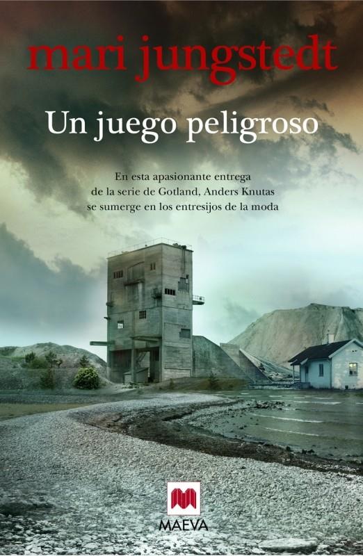 UN JUEGO PELIGROSO | 9788415893516 | JUNGSTEDT, MARI | Llibreria La Font de Mimir - Llibreria online Barcelona - Comprar llibres català i castellà