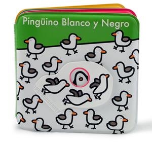 LIBRO DE BAÑO: PINGÜINO BLANCO Y NEGRO | 9788468311418 | POWELL, RICHARD / NACIONALIDAD: INGLESA | Llibreria La Font de Mimir - Llibreria online Barcelona - Comprar llibres català i castellà