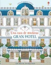 HOTEL PARA MUÑECAS | 9781474909006 | MELMOTH JONATHA | Llibreria La Font de Mimir - Llibreria online Barcelona - Comprar llibres català i castellà