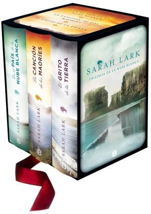 TRILOGÍA DE LA NUBE BLANCA (INCLUYE EN EL PAÍS DE LA NUBE BLANCA, LA CANCIÓN DE | 9788466662512 | SARAH LARK | Llibreria La Font de Mimir - Llibreria online Barcelona - Comprar llibres català i castellà