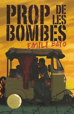 C-GA.193 PROP DE LES BOMBES | 9788466147460 | BAYO JUAN, EMILI | Llibreria La Font de Mimir - Llibreria online Barcelona - Comprar llibres català i castellà