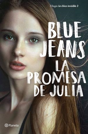 LA PROMESA DE JULIA | 9788408224754 | BLUE JEANS | Llibreria La Font de Mimir - Llibreria online Barcelona - Comprar llibres català i castellà