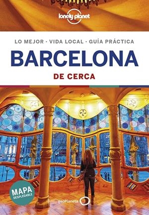 BARCELONA DE CERCA 6 | 9788408200888 | DAVIES, SALLY/LE NEVEZ, CATHERINE | Llibreria La Font de Mimir - Llibreria online Barcelona - Comprar llibres català i castellà