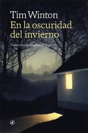 EN LA OSCURIDAD DEL INVIERNO | 9788418059520 | WINTON, TIM | Llibreria La Font de Mimir - Llibreria online Barcelona - Comprar llibres català i castellà
