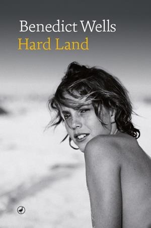 HARD LAND | 9788418800122 | WELLS, BENEDICT | Llibreria La Font de Mimir - Llibreria online Barcelona - Comprar llibres català i castellà