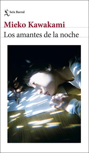 LOS AMANTES DE LA NOCHE | 9788432248894 | KAWAKAMI, MIEKO | Llibreria La Font de Mimir - Llibreria online Barcelona - Comprar llibres català i castellà