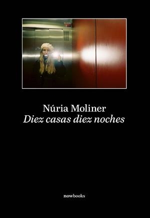 DIEZ CASAS DIEZ NOCHES | 9788416245789 | MOLINER SABADELL, NÚRIA | Llibreria La Font de Mimir - Llibreria online Barcelona - Comprar llibres català i castellà
